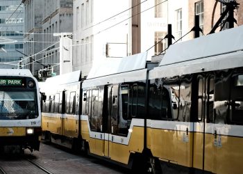 “Throwback Tunes: Rediscover Classic Hits and Old Favorites”