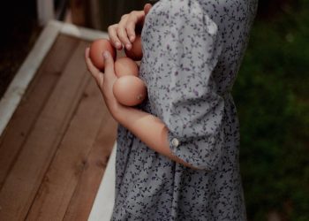 “Unplugged and Unforgettable: Intimate Concert Experiences”