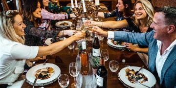 “Mindful Eating: Nourish Your Body and Mind with Intention”