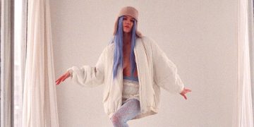 “Vintage Vibes: Classic Fashion Trends That Never Go Out of Style”