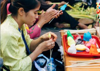 “DIY Delights: Create Your Own Jewelry Masterpieces”