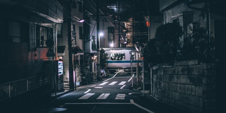 “Street Style Stars: Fashion Inspiration from Around the World”