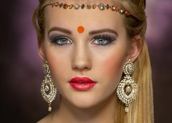 “Personalized Jewelry: Custom Pieces That Tell Your Story”