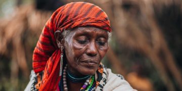 “Jewelry Trends: What’s Hot This Season”