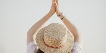 “Benefits of Yoga for Both Body and Mind”