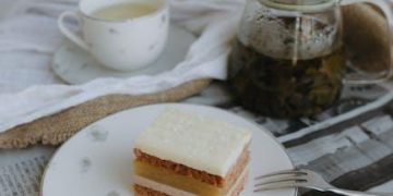 “The Art of Layering Jewelry: Tips for a Stylish Look”